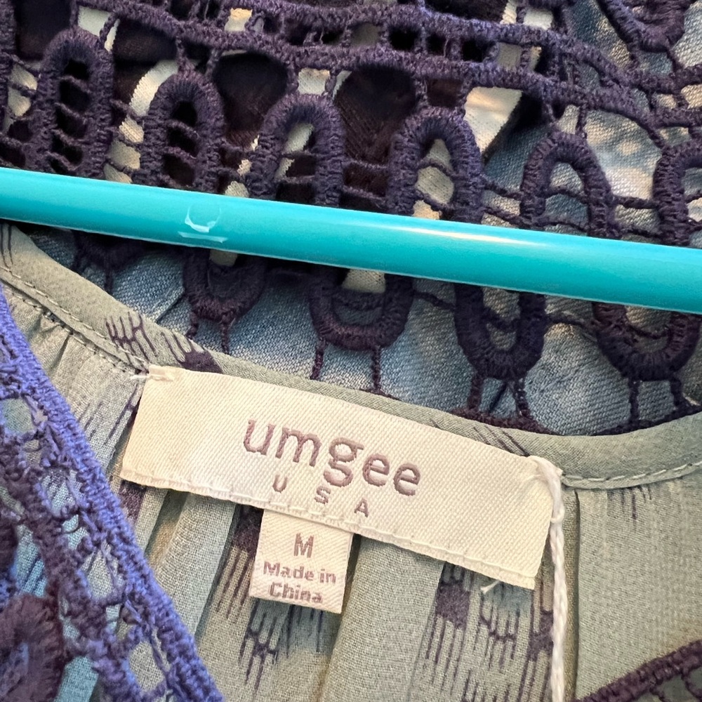 Umgee womens shirt never worn